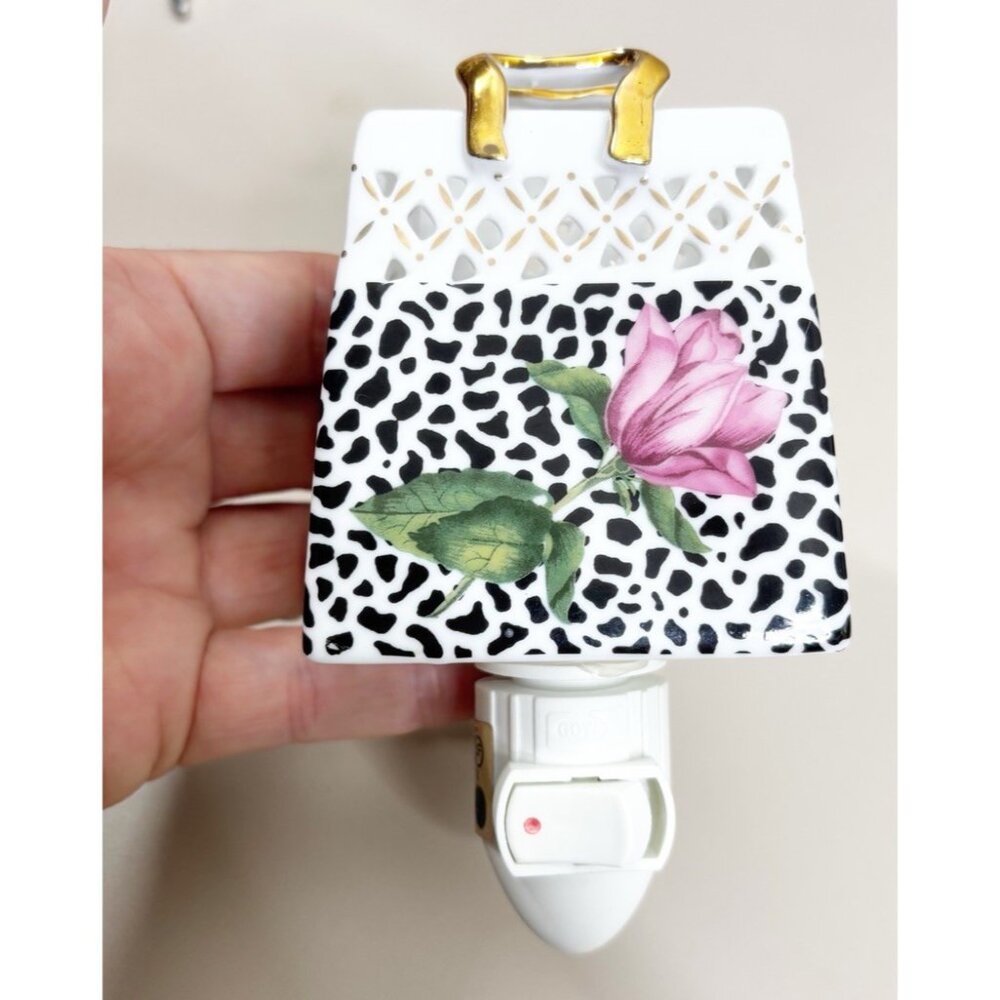Sorelle Porcelain Purse Nightlight Floral  Gold Trim Works Great EUC